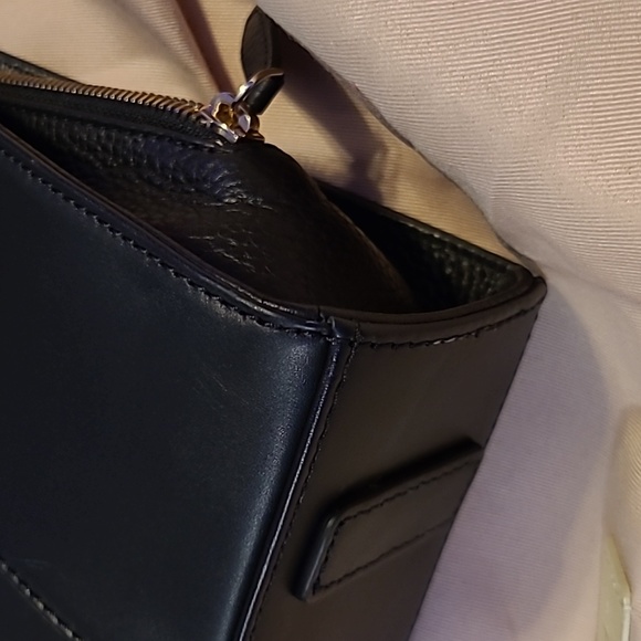 COPY - Black Radley London satchel with scottie - Picture 2 of 5